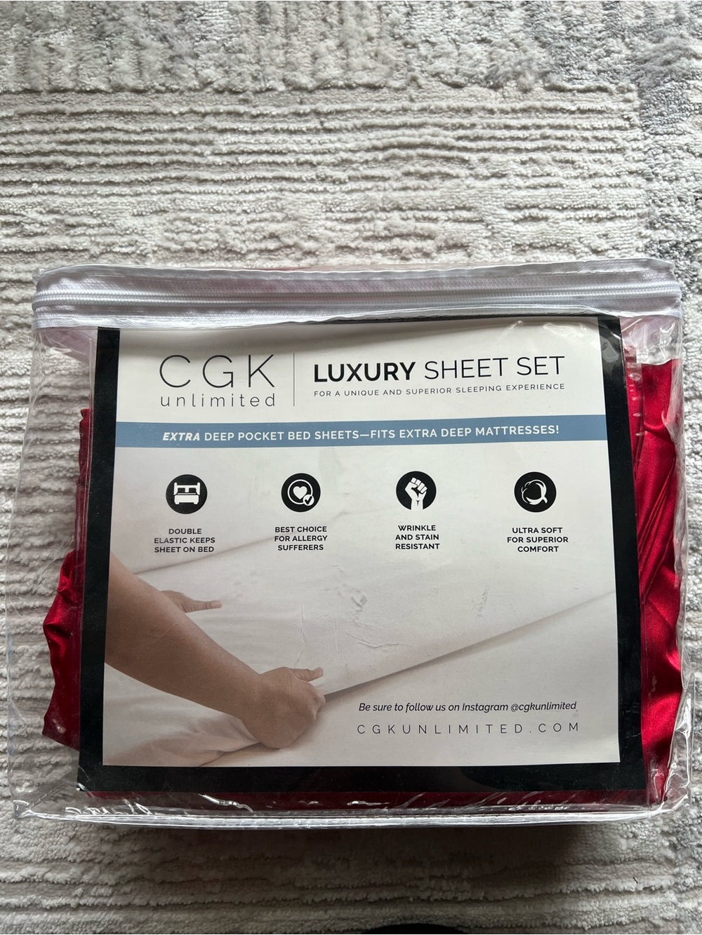 Queen Luxury Sheet Set - Red